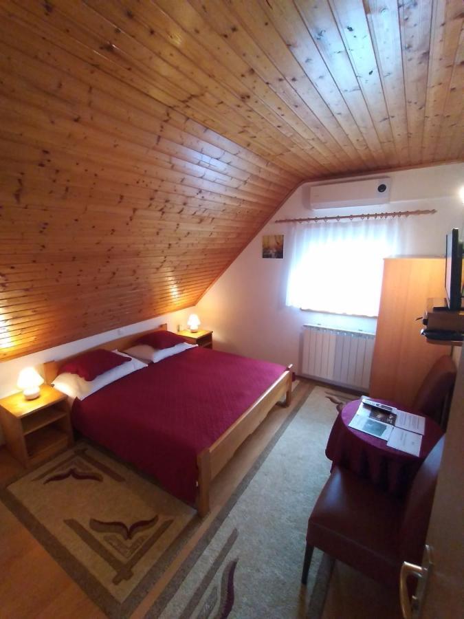Appartement House Nina à Poljanak Extérieur photo