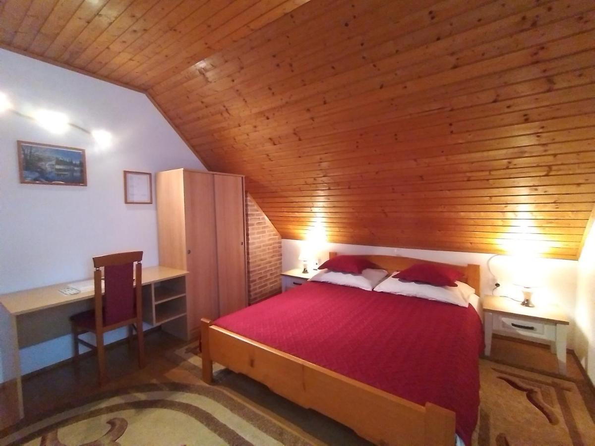 Appartement House Nina à Poljanak Extérieur photo