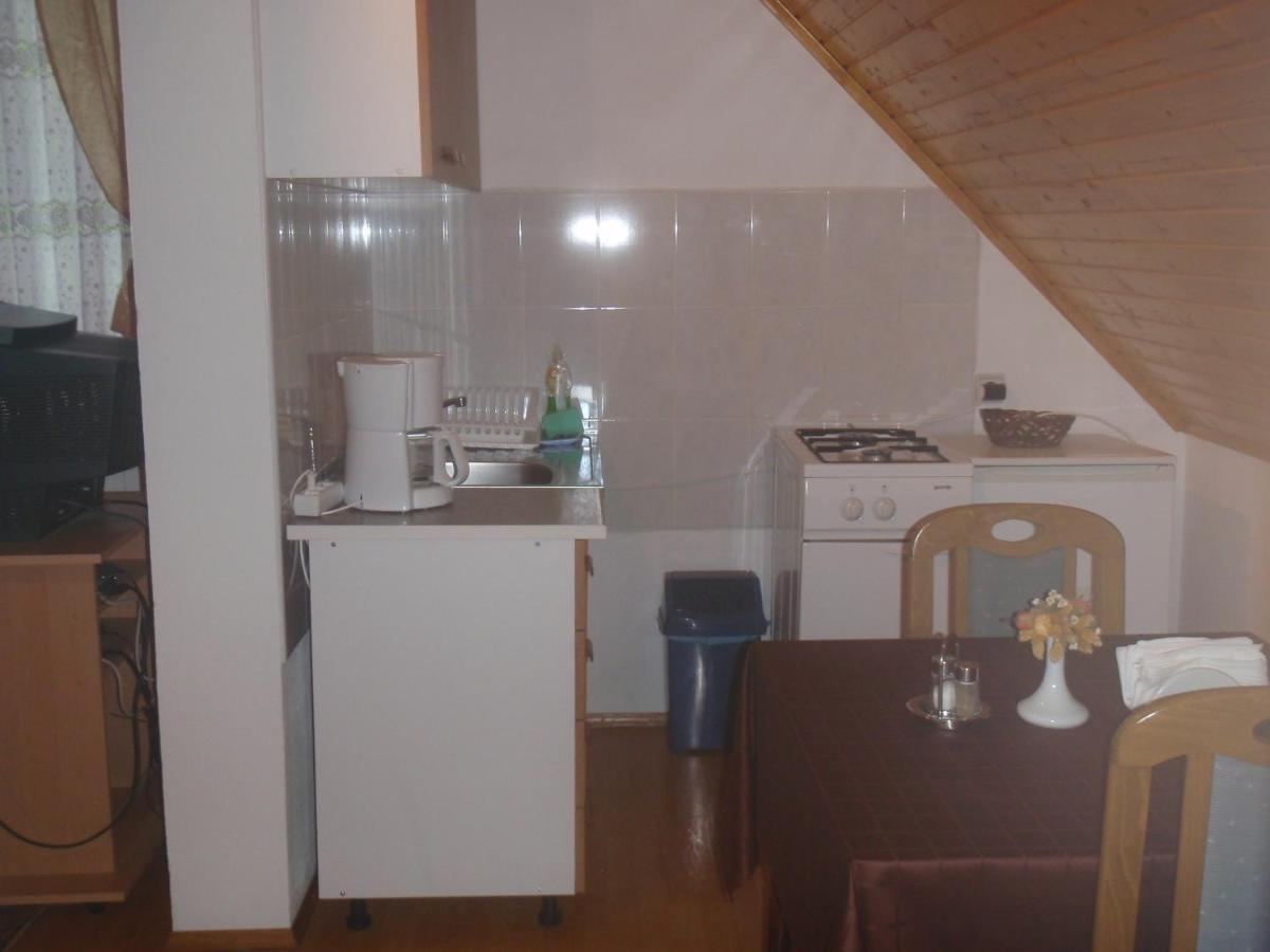 Appartement House Nina à Poljanak Extérieur photo